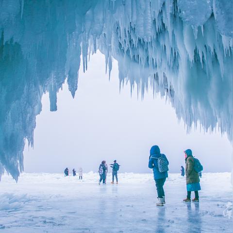 探索碧雪情天单机版的无限魅力与精彩剧情,感受梦幻般的游戏世界