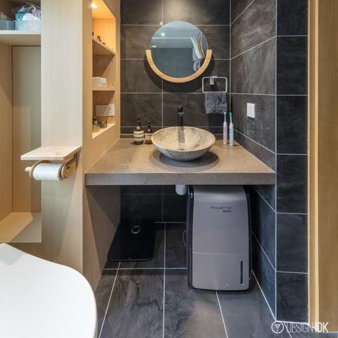 (悬疑片橡木屋简介)探索神秘的橡木屋游戏：解谜冒险与心灵探索