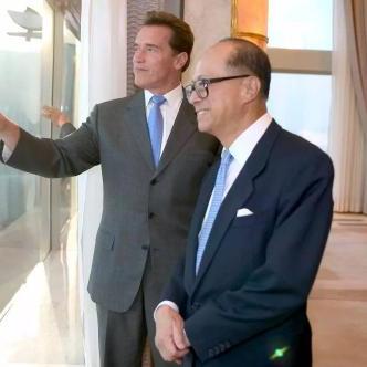 (守株待兔待字的意思)守株待兔，等风来的寓意是等待机遇的耐心和坚持。