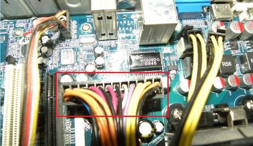 (电脑电源短接测试电源好坏)电脑电源测试短接的具体操作步骤和注意事项解析