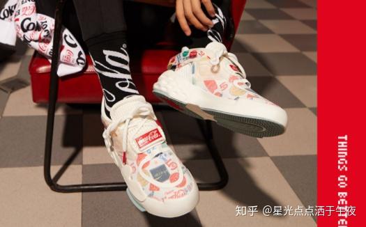 (适合秋冬季的跑鞋)秋冬跑鞋推荐学生党：时尚舒适的跑鞋选择指南