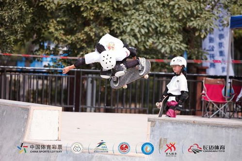 (滑板跑酷 skating street)挑战极限！滑板英雄跑酷2带来全新挑战与刺激的极限狂欢！