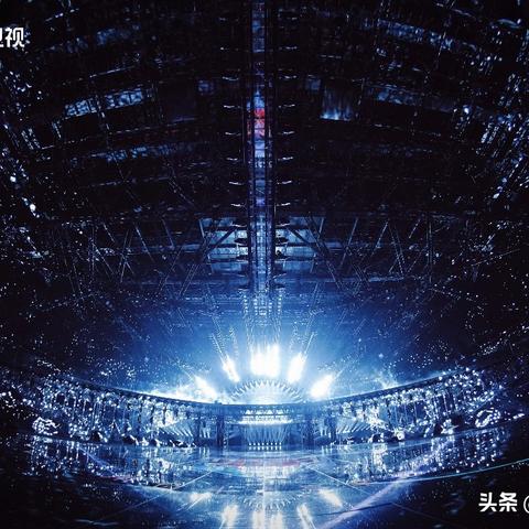 (交叉次元成就)探索交叉次元吧：在多维空间中寻找未知的奇幻世界和无限可能