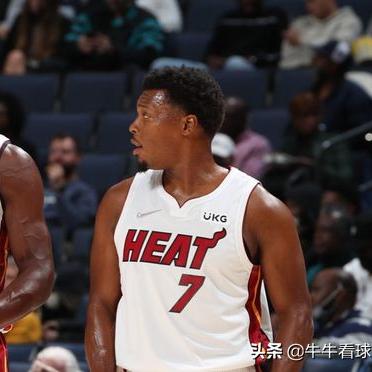 (帝国崛起在超神学院最新章节)帝国崛起在超神学院：探索超级英雄与战略帝国的融合之路