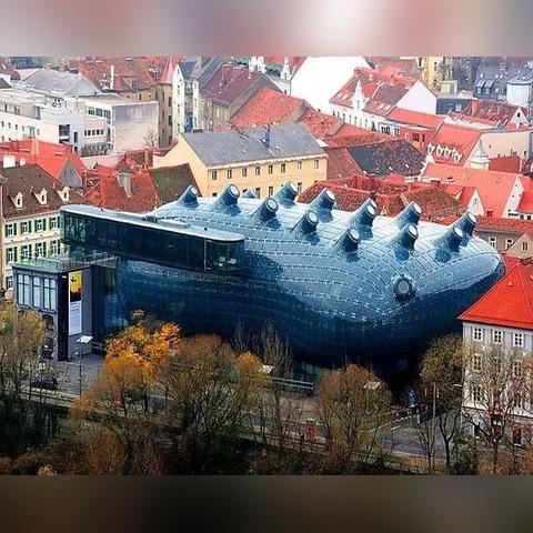 (高塔攻略)探索神秘古堡，高塔尖塔手游带您挑战无尽谜题与危险