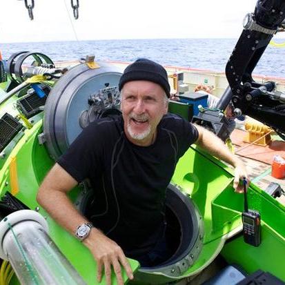 (星际战争异形)未知异形星际战舰：科幻太空中的未来战斗利器