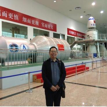 (神舟系列载人航天飞船的发展历程)探寻中国神舟飞船发展历程：从梦想到现实的探索之路