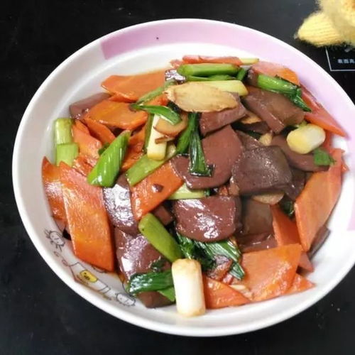 (简单易学家常菜做法大全)简单易学 家常菜菜谱 大全100道菜 保证让你轻松成为厨房小能手 (简单易学家常菜做法大全)简单易学 家常菜菜谱 大全100道菜 保证让你轻松成为厨房小能手