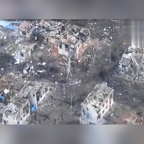 (曙光图文攻略)探索曙光防线最新版：深度解析新功能改进与未来发展趋势