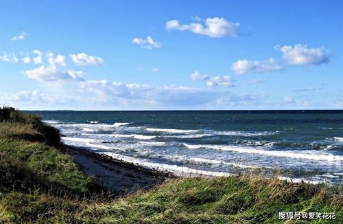 (穿越天涯海角,发现心灵的归宿和故乡的温暖作文)穿越天涯海角，发现心灵的归宿和故乡的温暖