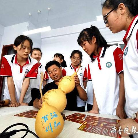 神之继承者一键端：科技手段与娱乐结合，尽享无障碍畅游精神大世界的全新体验