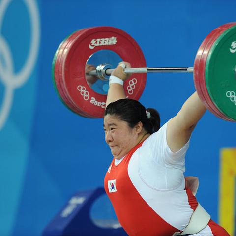 探索大魔法时代妖精的尾巴：对令人着迷的大陆魔法力量的理解与应用分析