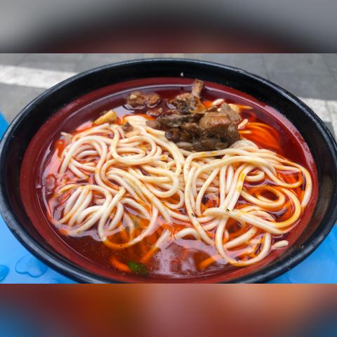 阿拉伯国家的雏形:文明起源,历史悠久,传统悠长,文化丰富。 阿拉伯国家的雏形:文明起源,历史悠久,传统悠长,文化丰富。