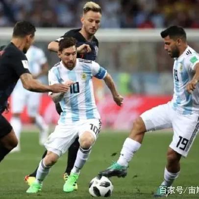 (曙光英雄人物介绍大全)曙光英雄人物：勇敢无畏的救世主与无私奉献的灵魂导师