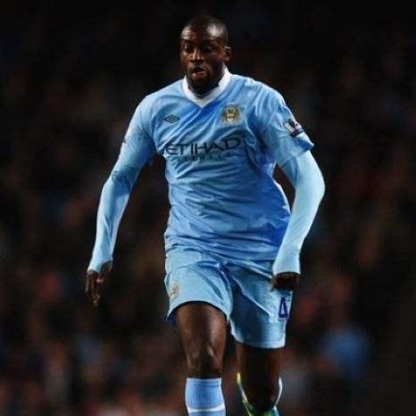 (如何提升足球射门力量)如何提高足球射门力量与精准度？